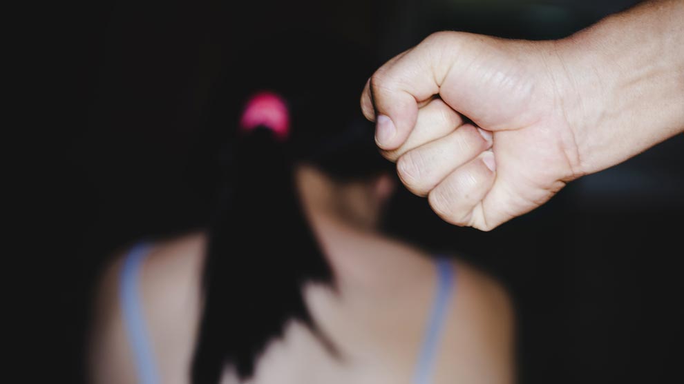 Ex marido celoso golpea a su ex pareja en Tilapa