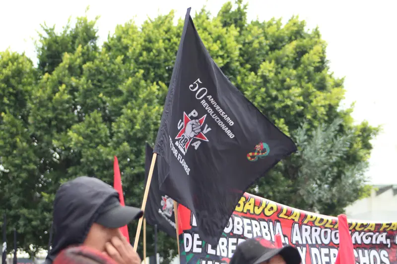 Riña entre 28 de Octubre y Antorcha Campesina; pelean por espacios