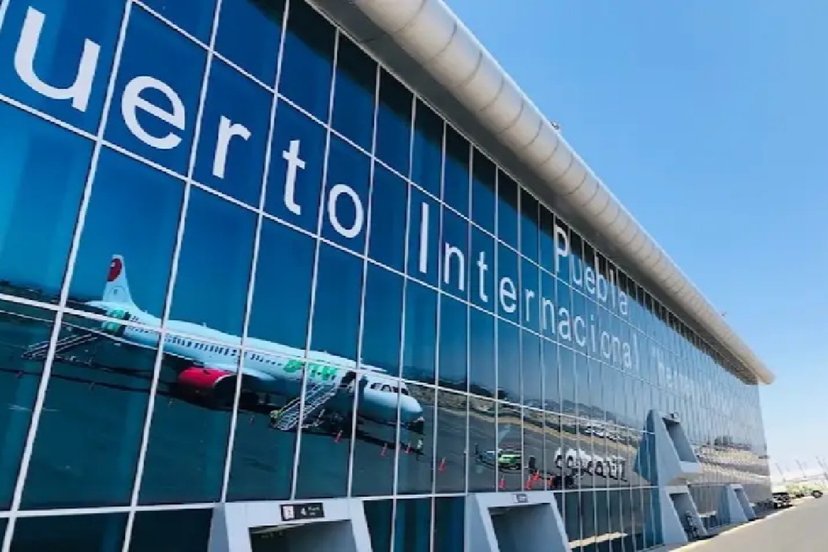 Muere pasajero dentro del Aeropuerto Internacional de Huejotzingo