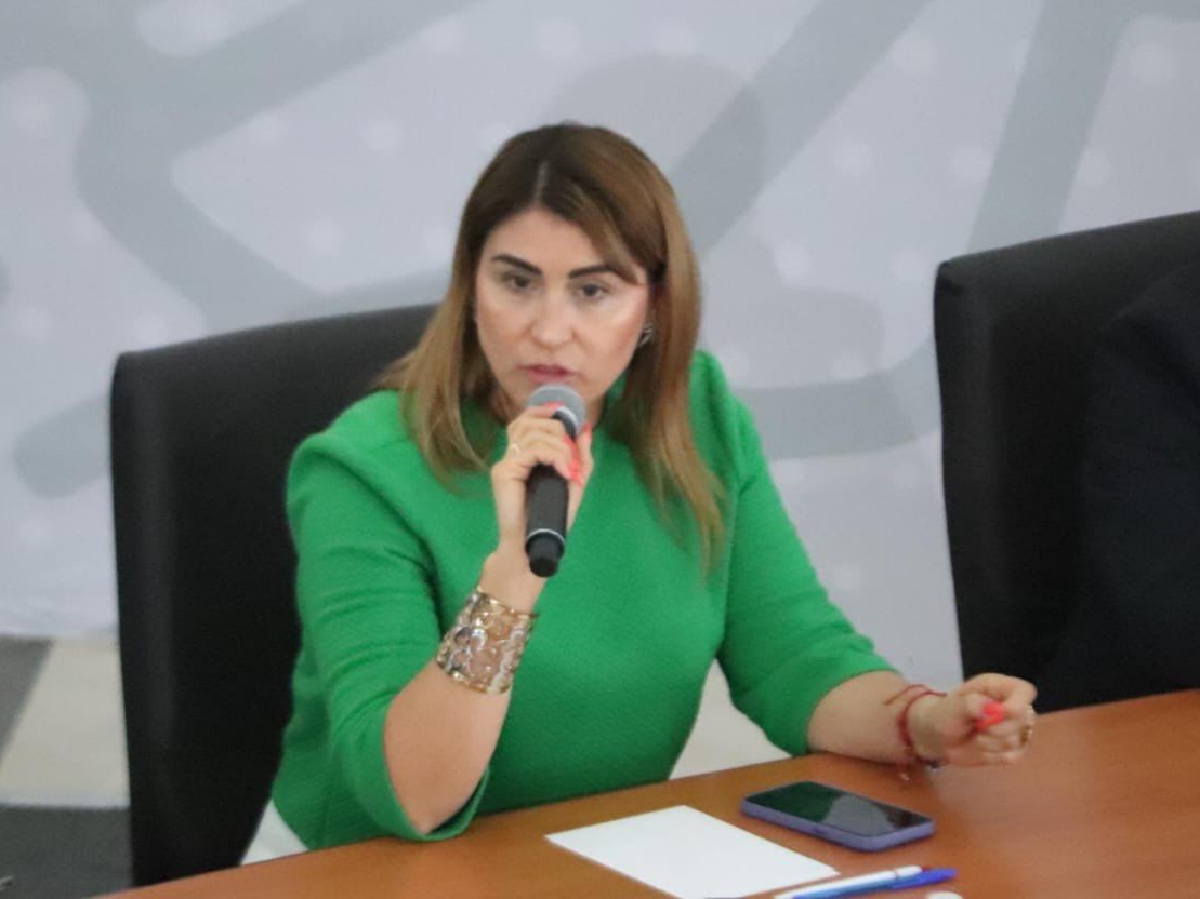 Investigan fosa clandestina en Los Reyes de Juárez; localizan un cuerpo