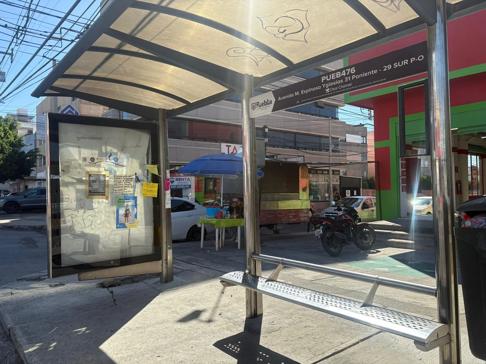 Proyecto legislativo busca concesionar paraderos en la ciudad