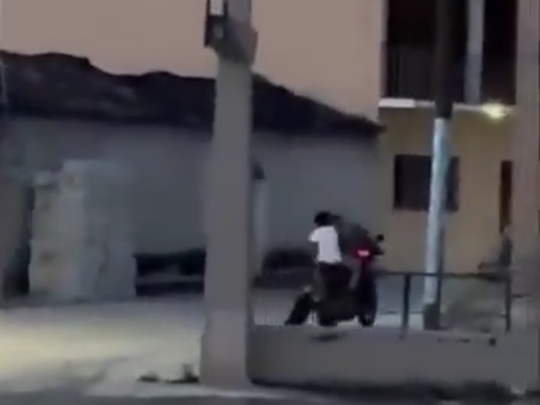 ¡Con los lomitos no! Regidor de Chiautla es señalado por maltrato animal