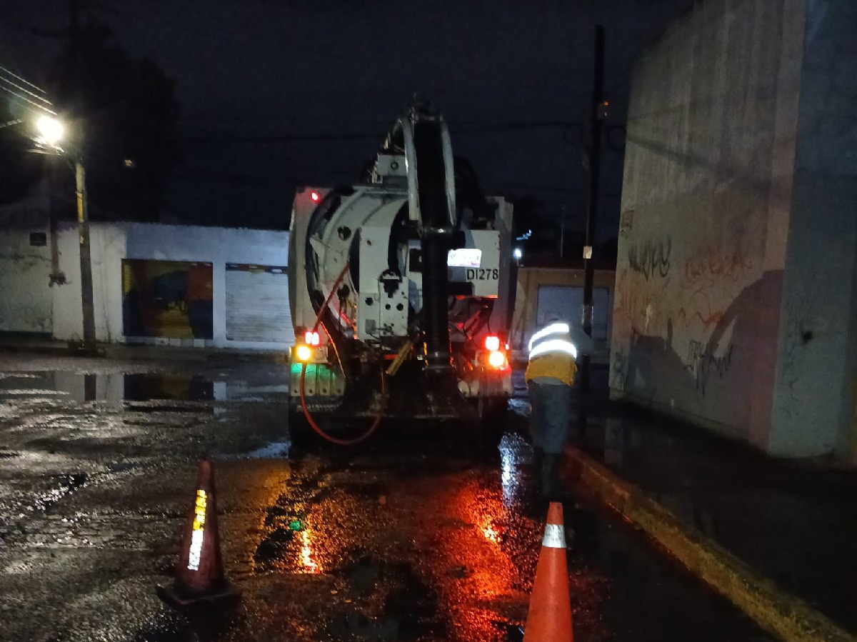 Comité Tláloc responde con eficacia, 15 puntos críticos intervenidos tras fuerte lluvia: Gobierno de la Ciudad y Agua de Puebla