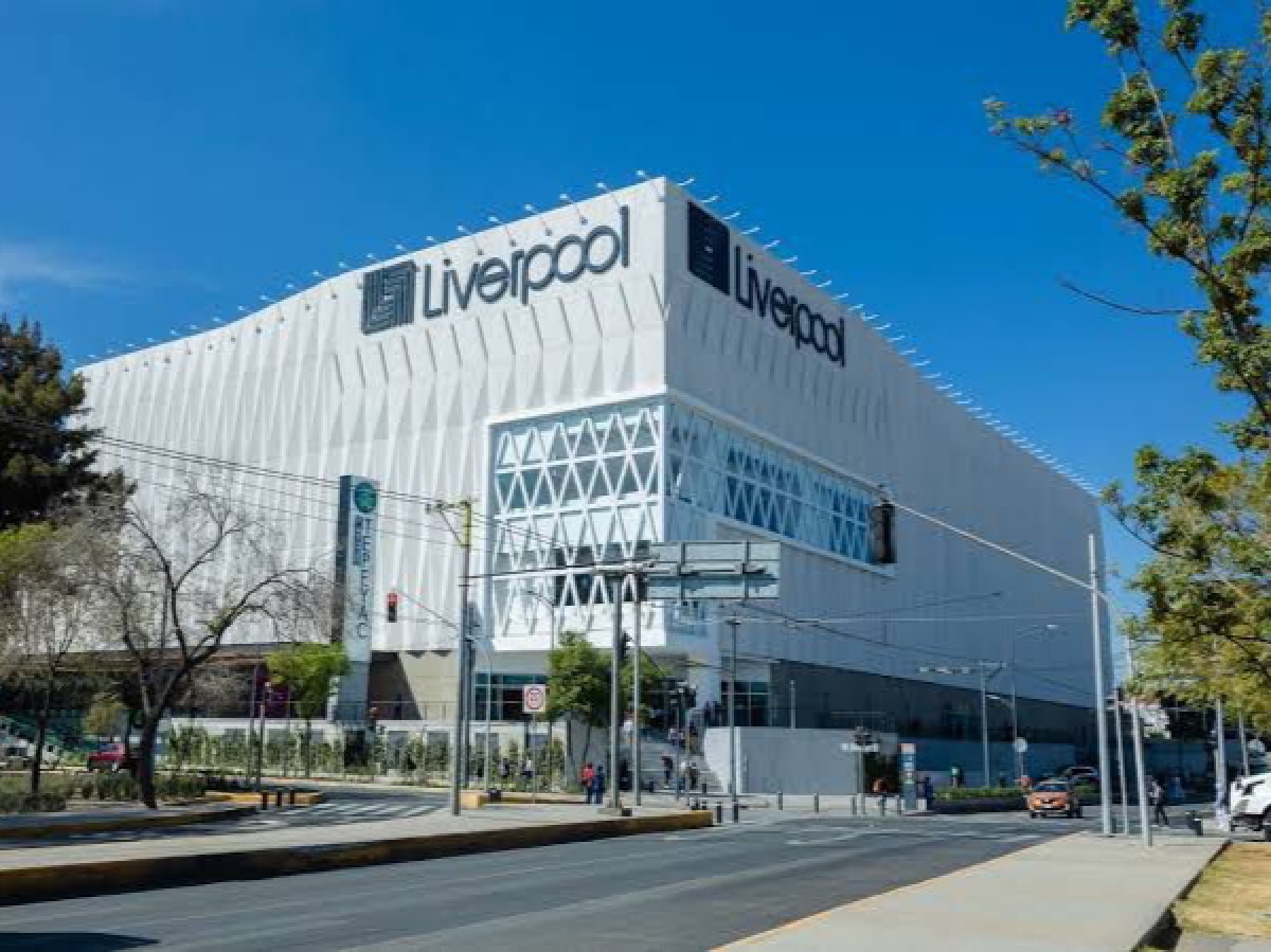 Tráiler con carga de Liverpool, valuada en 19 mdp, es robado en Azumbilla