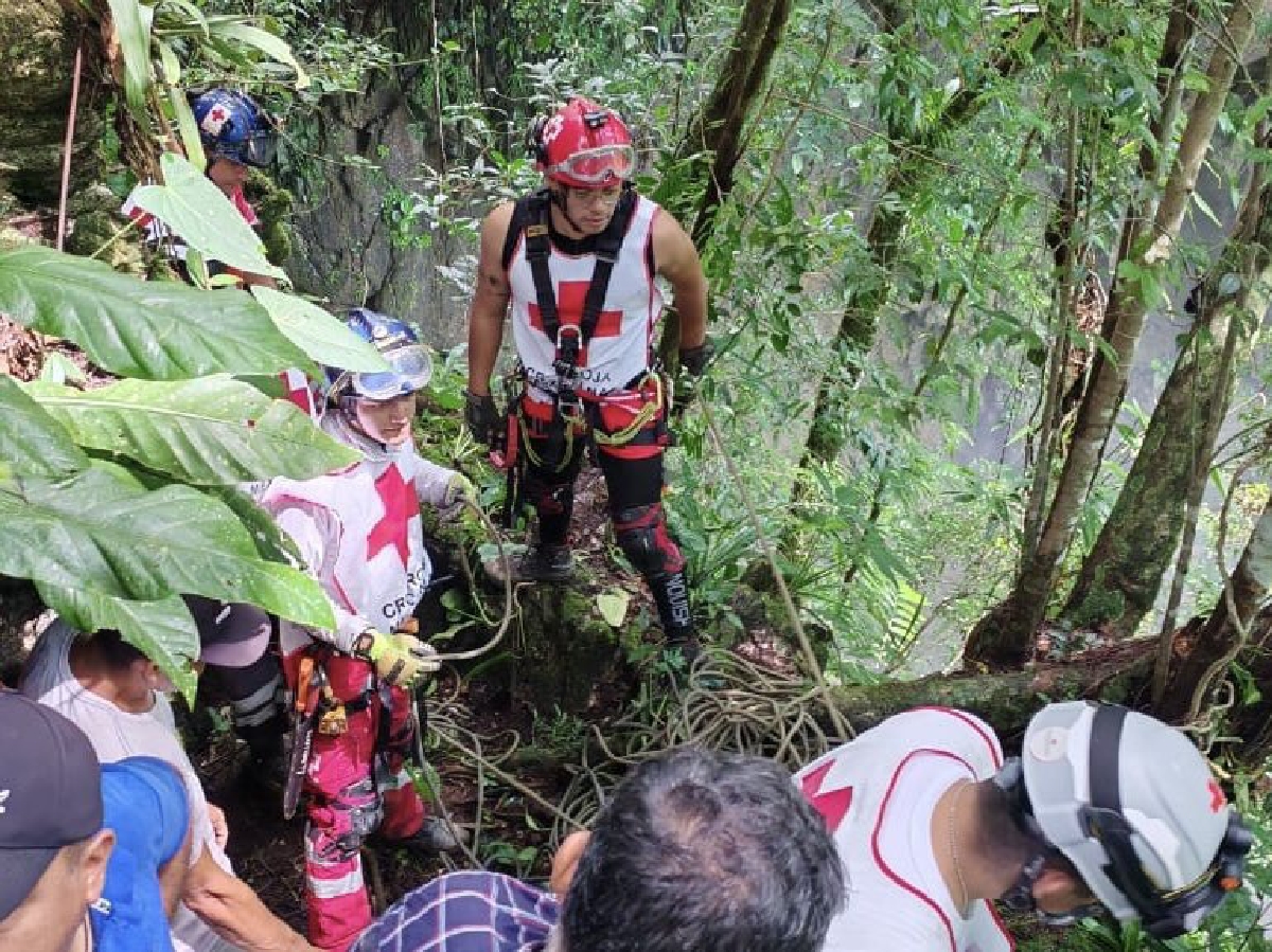 Río arrastra a niña de 7 años en Tlacotepec, Puebla
