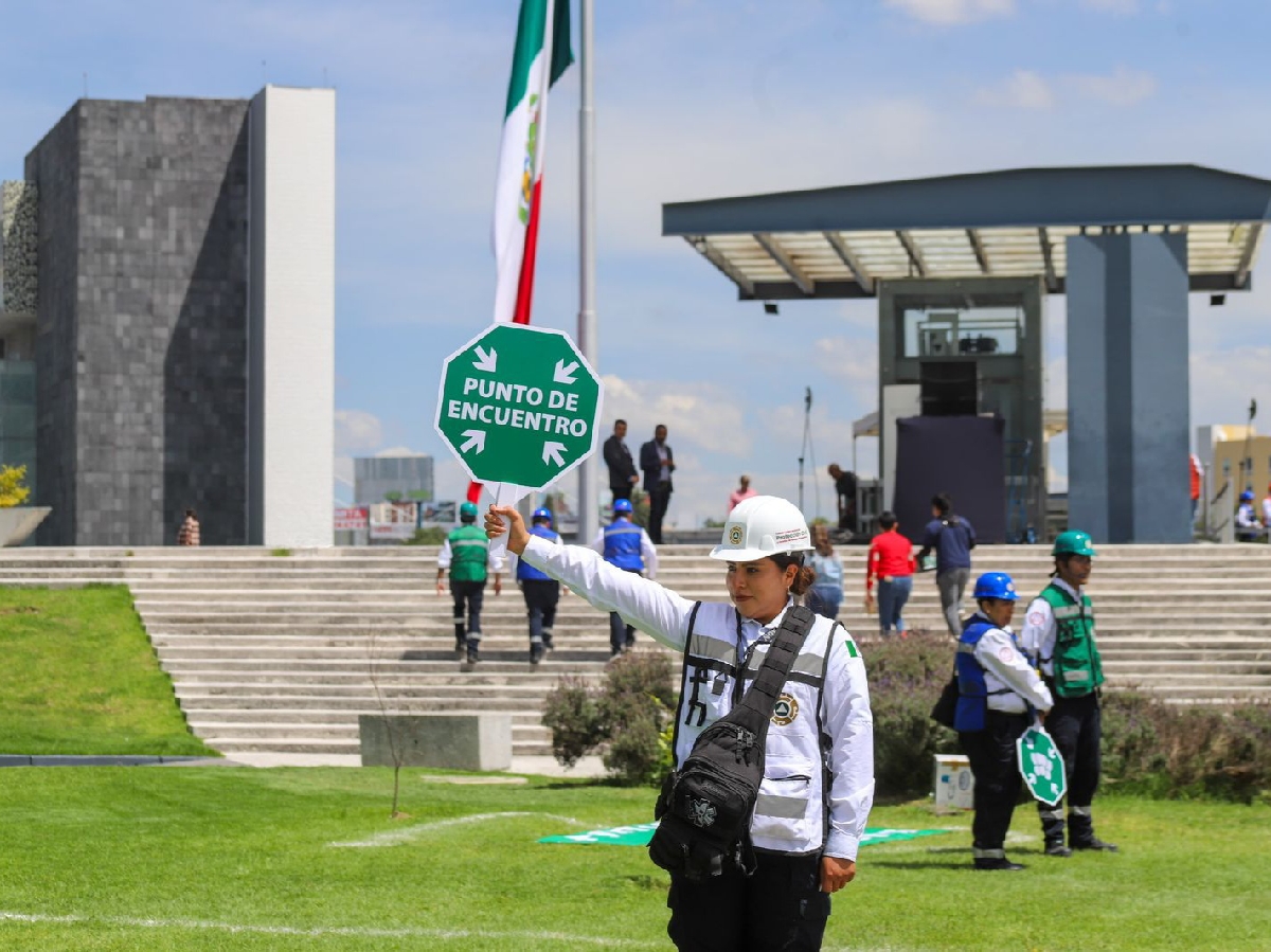Puebla se suma con éxito al segundo simulacro nacional 2025