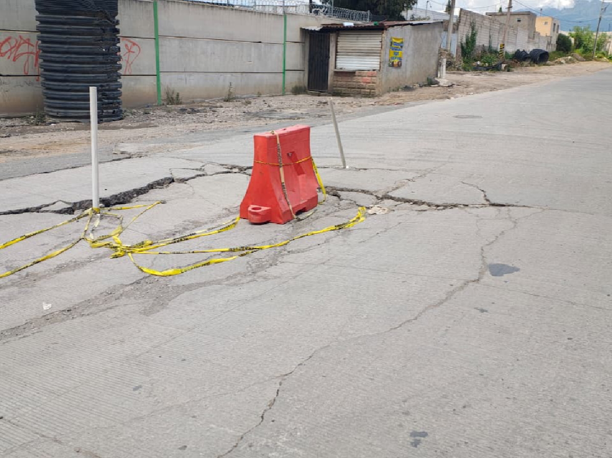 Advierten vecinos el posible surgimiento de otro socavón en el Parque Industrial Chachapa