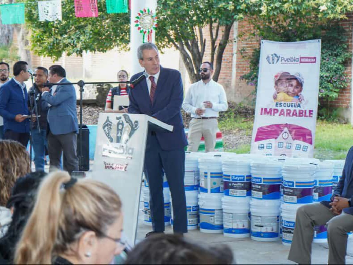 Refuerza Pepe Chedraui infraestructura educativa con el programa Escuela Imparable