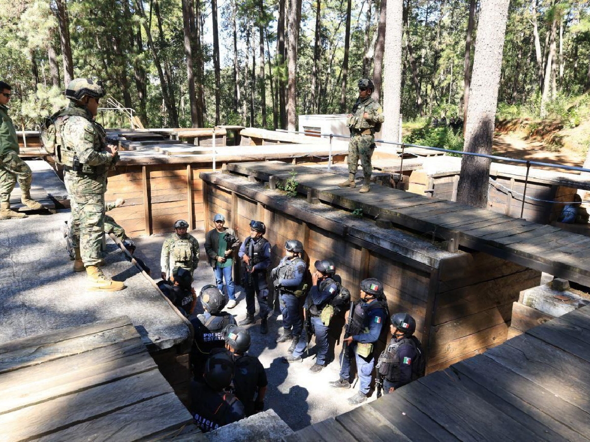 Capacita SEMAR a la Policía Estatal para fortalecer sus capacidades operativas