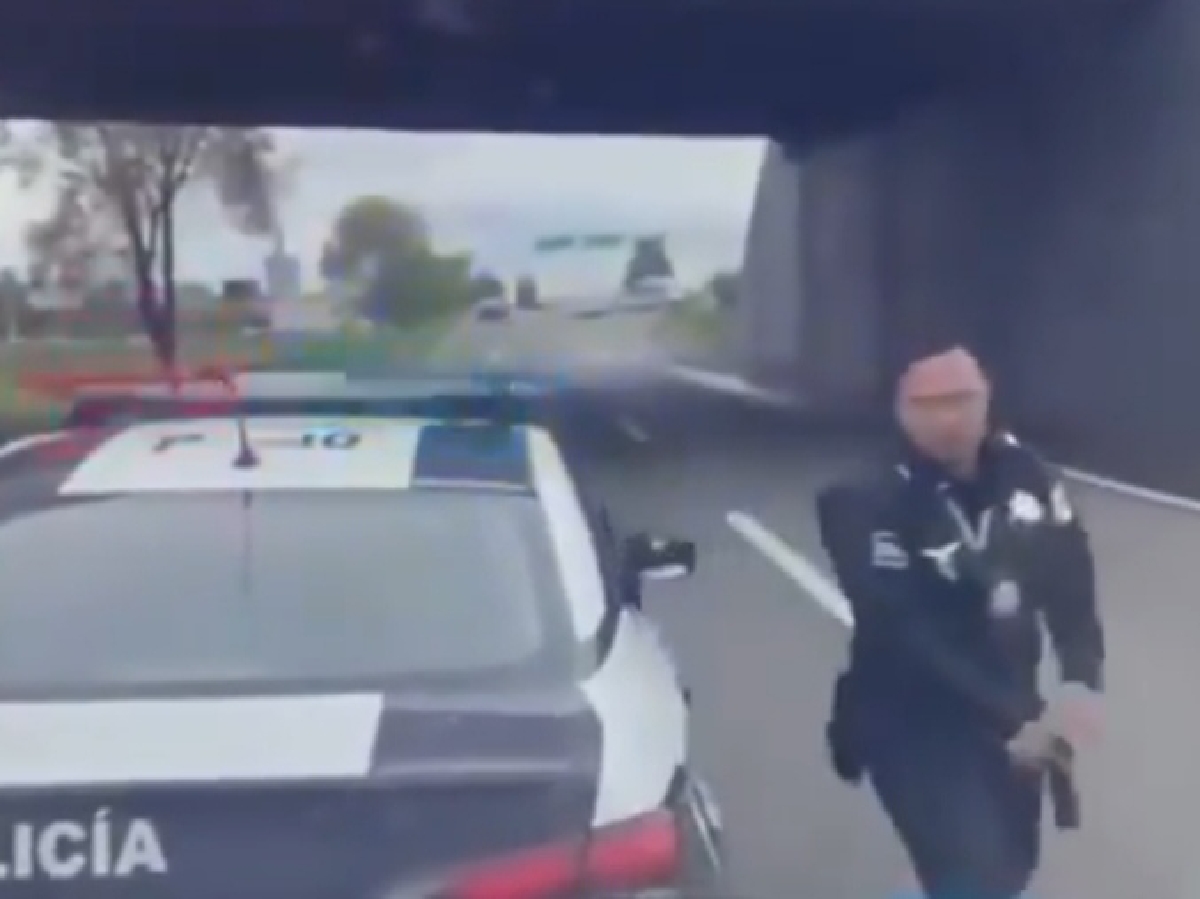 Tránsito municipal de Coronango apunta contra un conductor