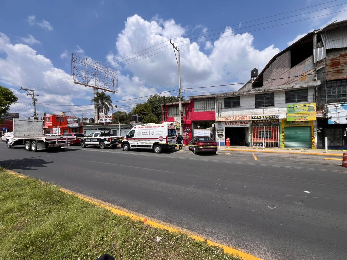 Hombre es asesinado afuera de su negocio en Cuautlancingo