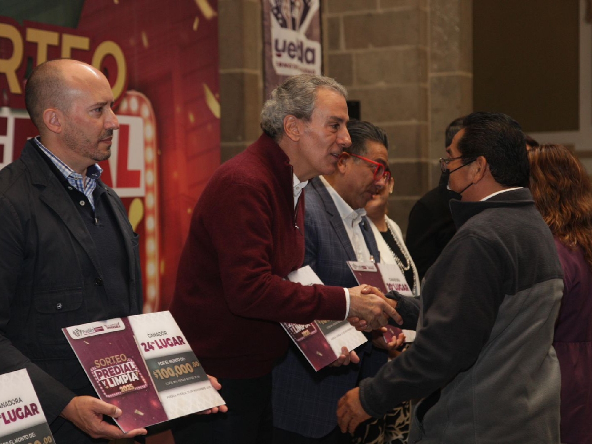Entrega Pepe Chedraui premios a las y los ganadores del Sorteo Predial 2025