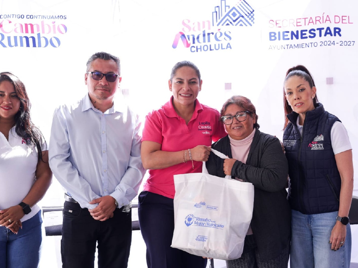 Fortalece Lupita Cuautle la nutrición familiar con 15 mil paquetes alimentarios entregados