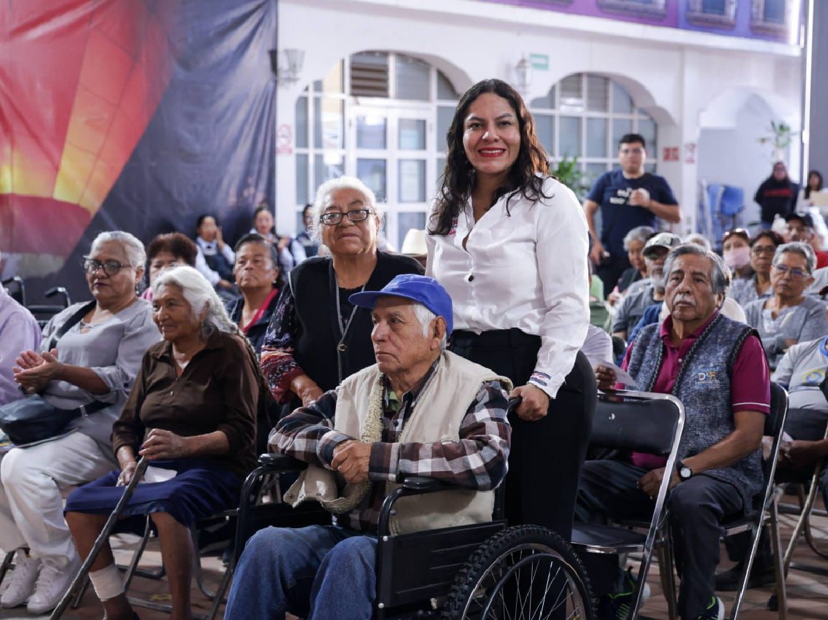 Culmina Lupita Cuautle tercera entrega de aparatos ortopédicos