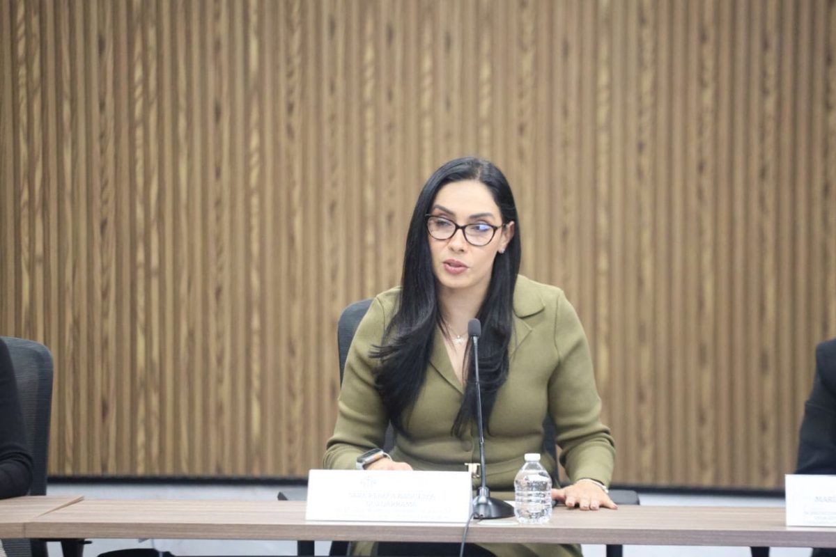 Armenta hace enroques en Medio Ambiente