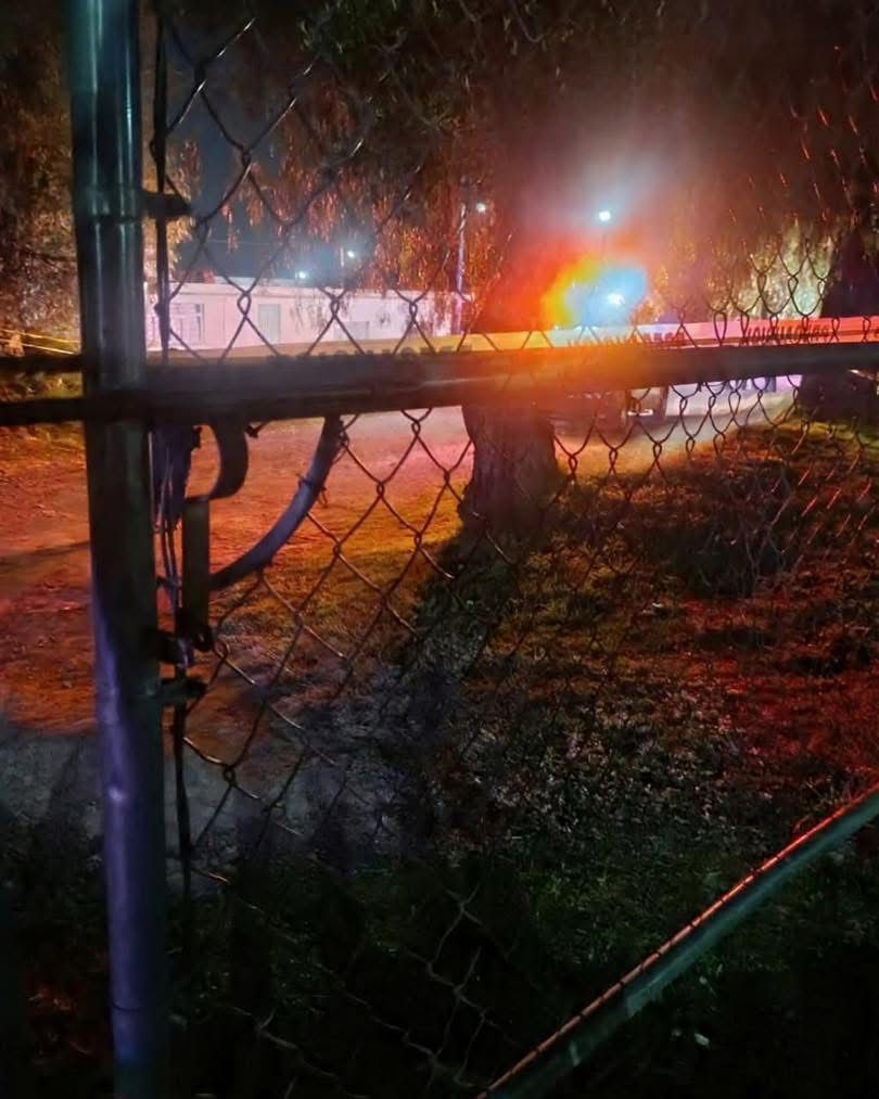 Balacera en deportivo de San Felipe Teotlalcingo deja un muerto