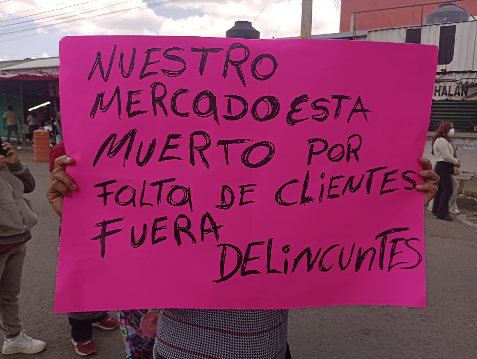 Locatarios del Mercado Morelos exigen mayor seguridad