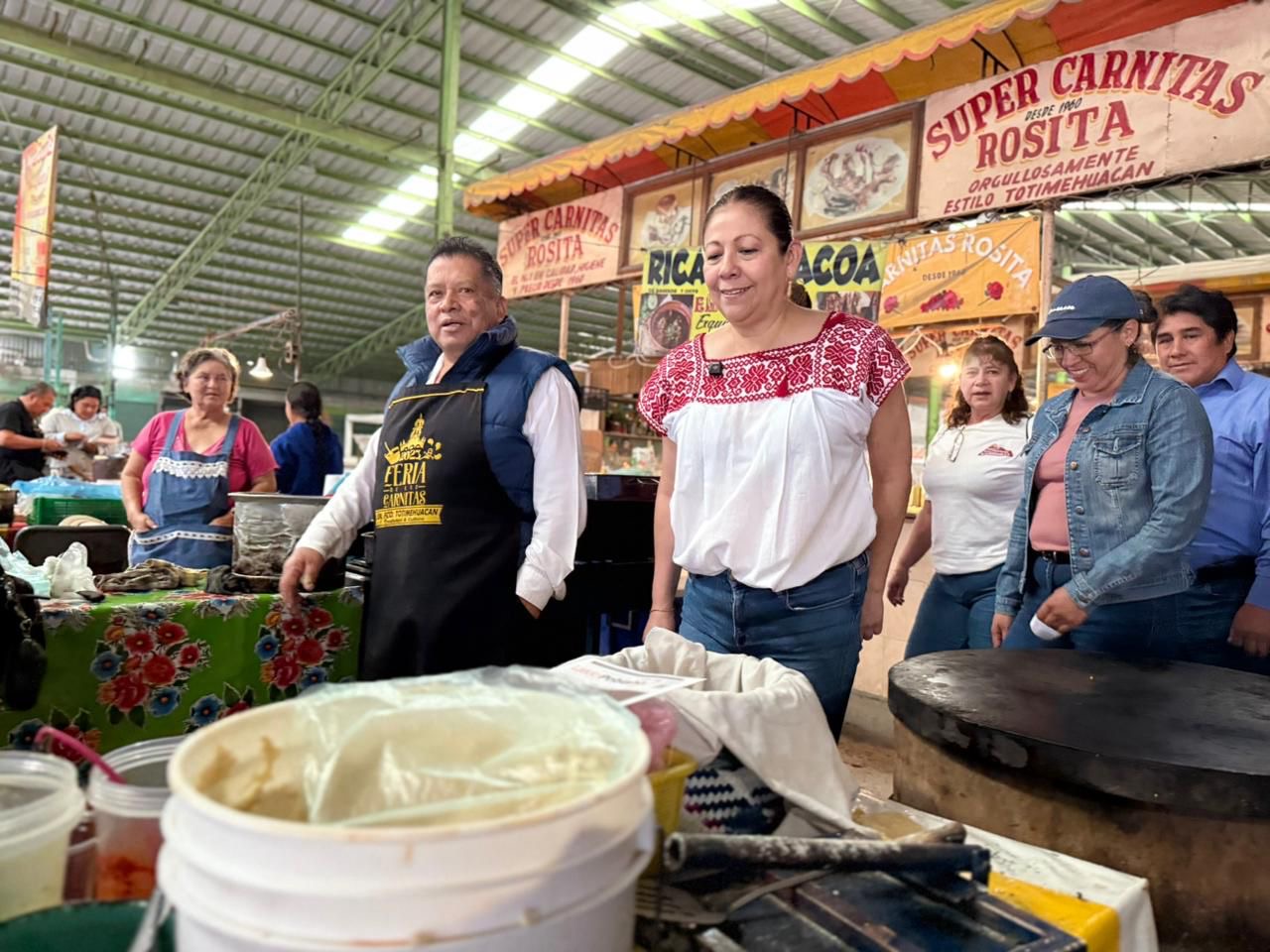 Impulsa Laura Artemisa obra social en San Francisco Totimehuacan
