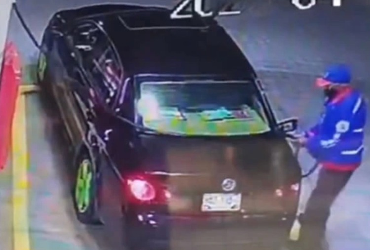 Conductora salda cuenta con Mobil y amenaza con denuncias