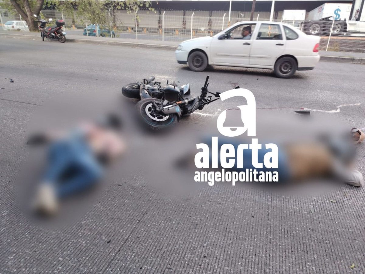 Dos motociclistas fallecen en Boulevard 18 de Noviembre