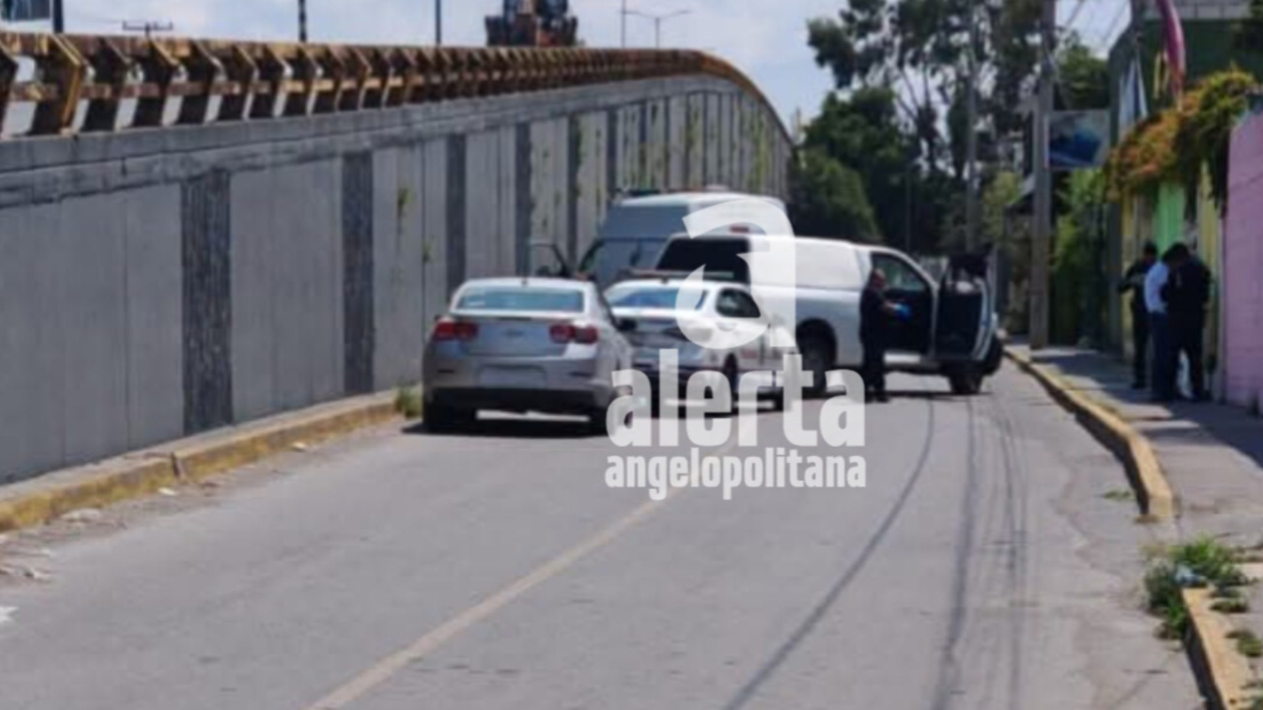 Hombre fallece al caer del puente del Periférico Ecológico