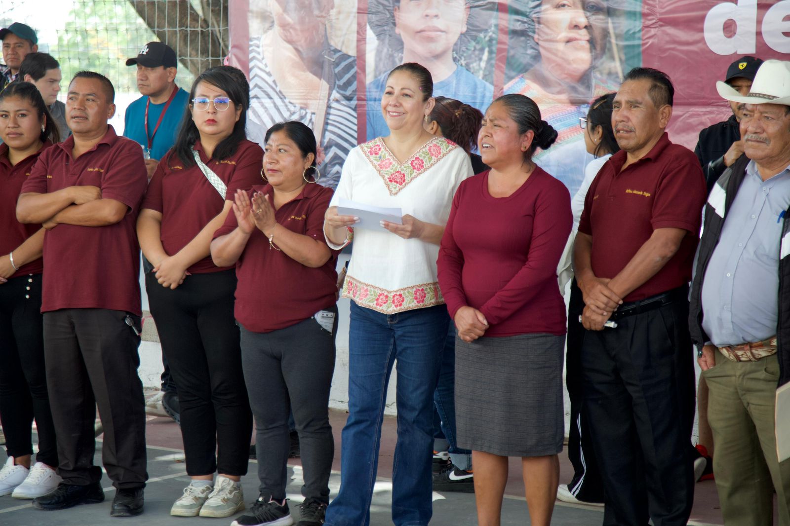 Obra Comunitaria, resultado de invertir en lo que importa, afirma Laura Artemisa