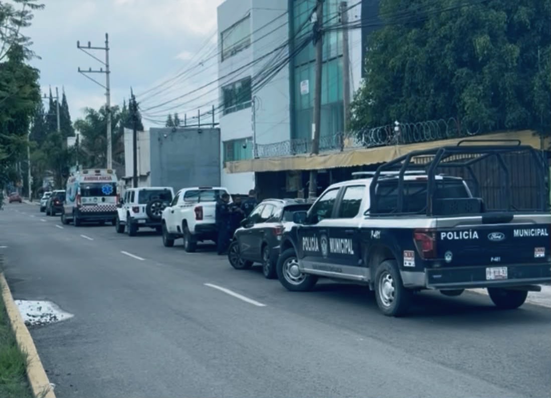 Frustran asalto a cuentahabiente tras balacera en Cholula