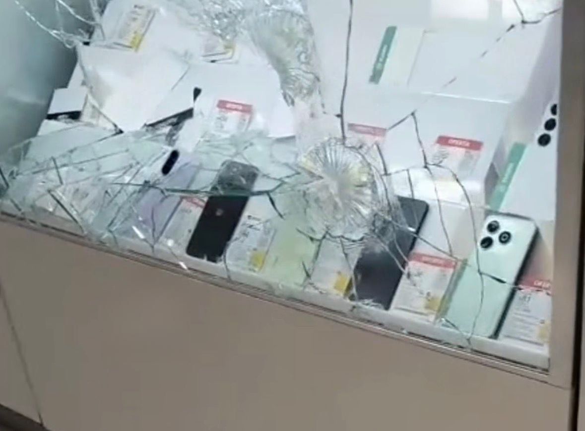 Detienen a rata tras asalto en Coppel de Cruz del Sur